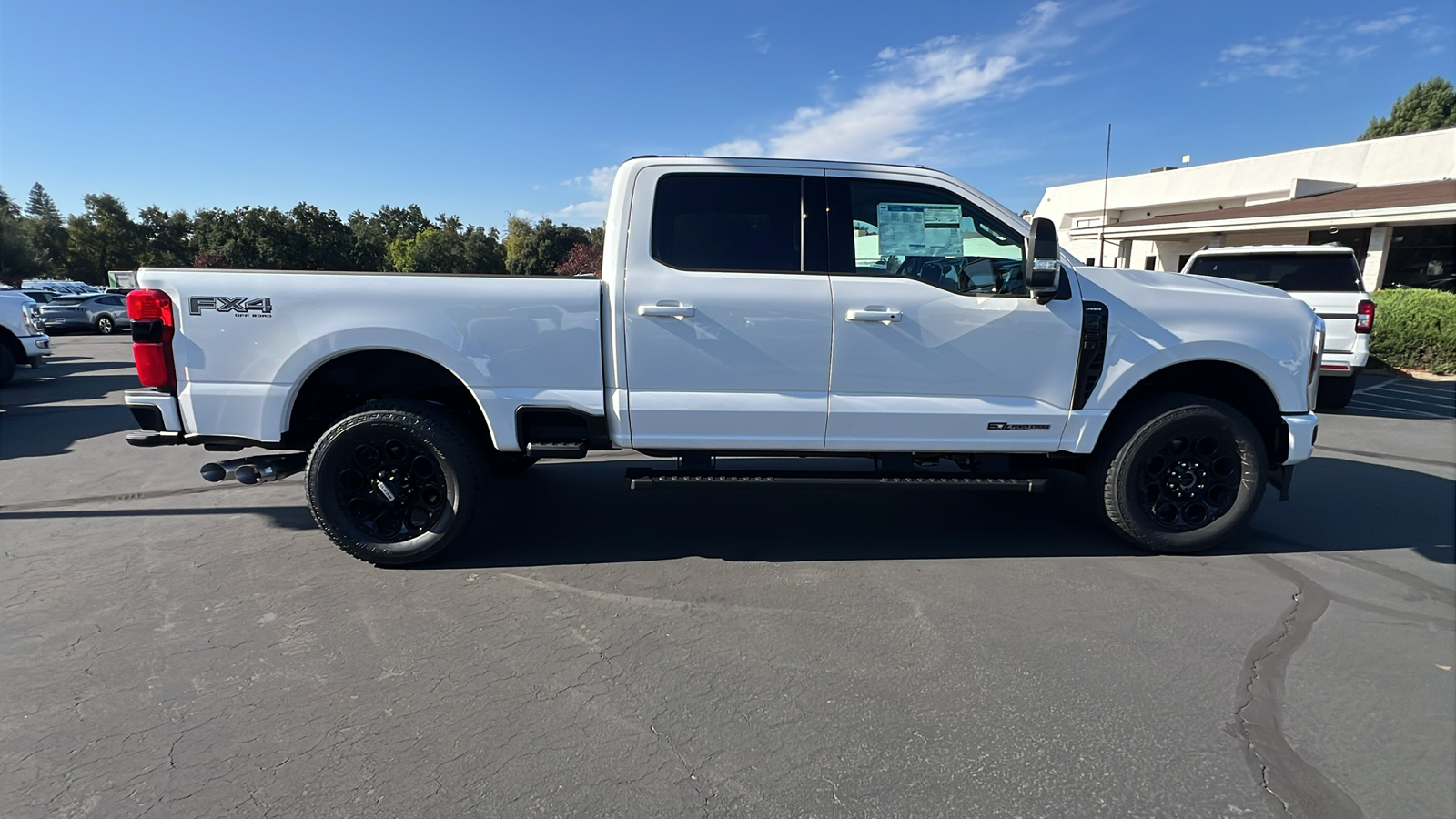 2024 Ford Super Duty F-250 SRW XL 3