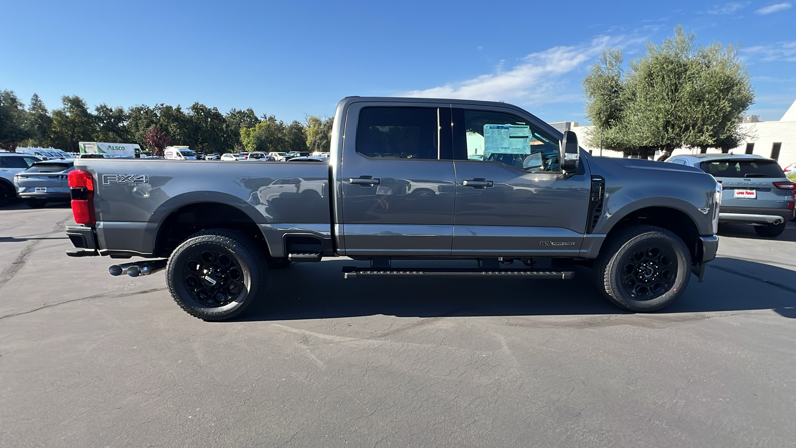 2024 Ford Super Duty F-250 SRW XL 3