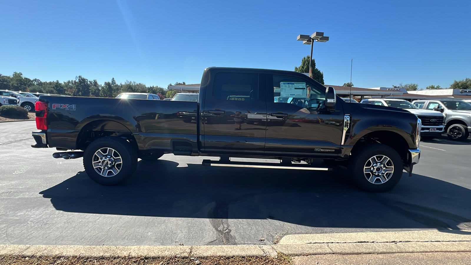 2024 Ford Super Duty F-350 SRW XL 3