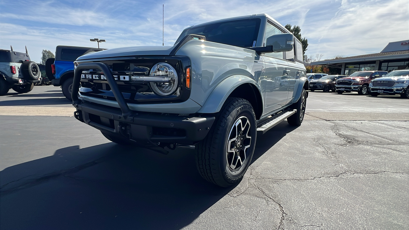 2024 Ford Bronco Outer Banks 10