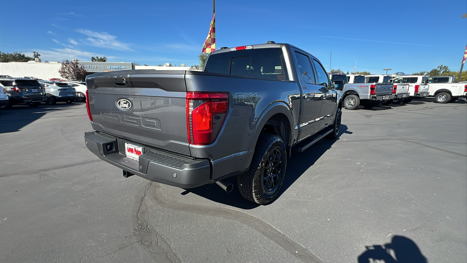 2024 Ford F-150 XLT 4