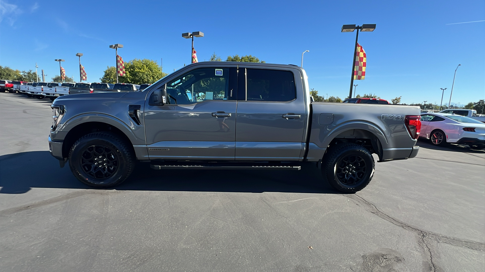 2024 Ford F-150 XLT 8