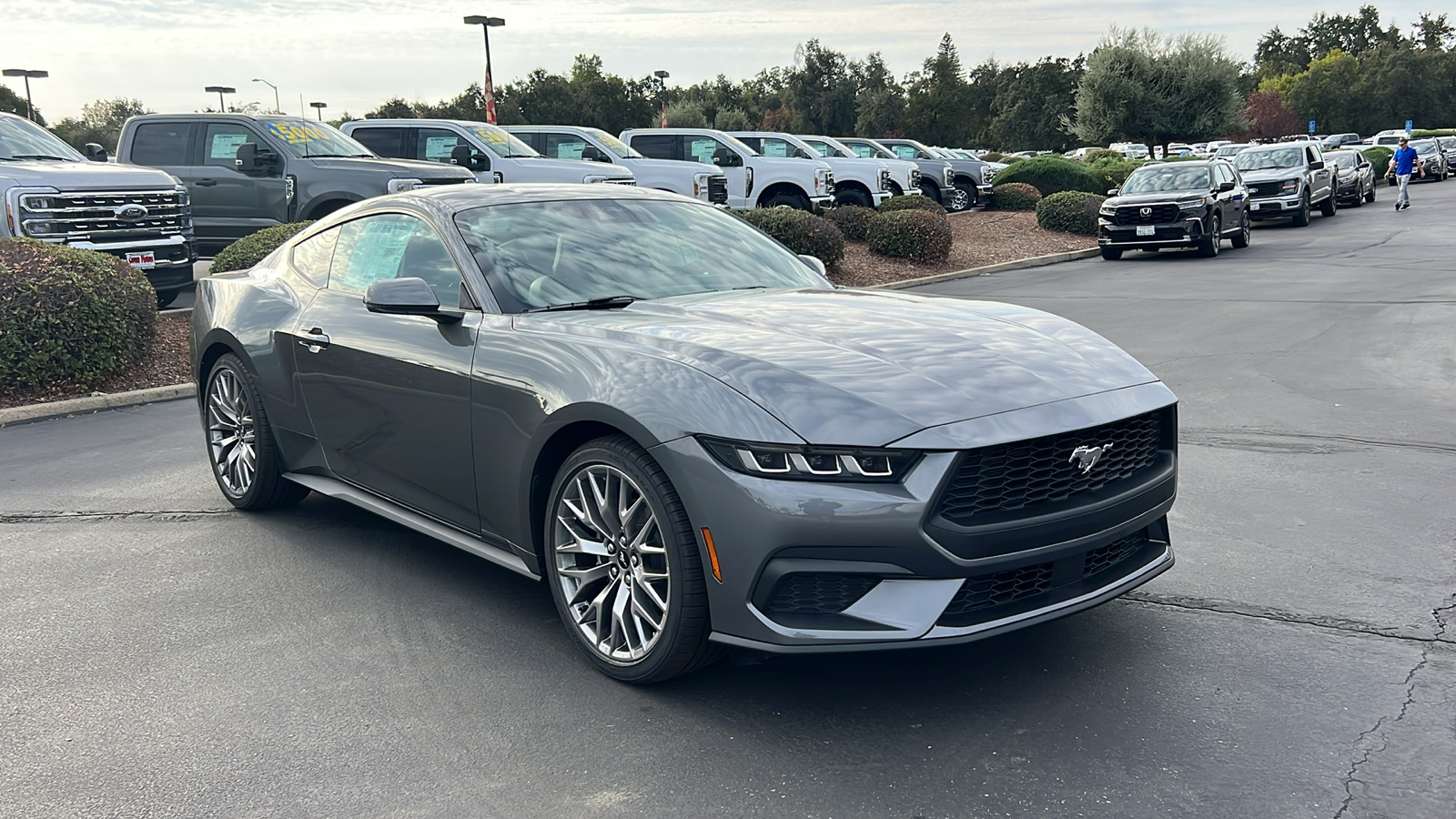 2024 Ford Mustang EcoBoost 2