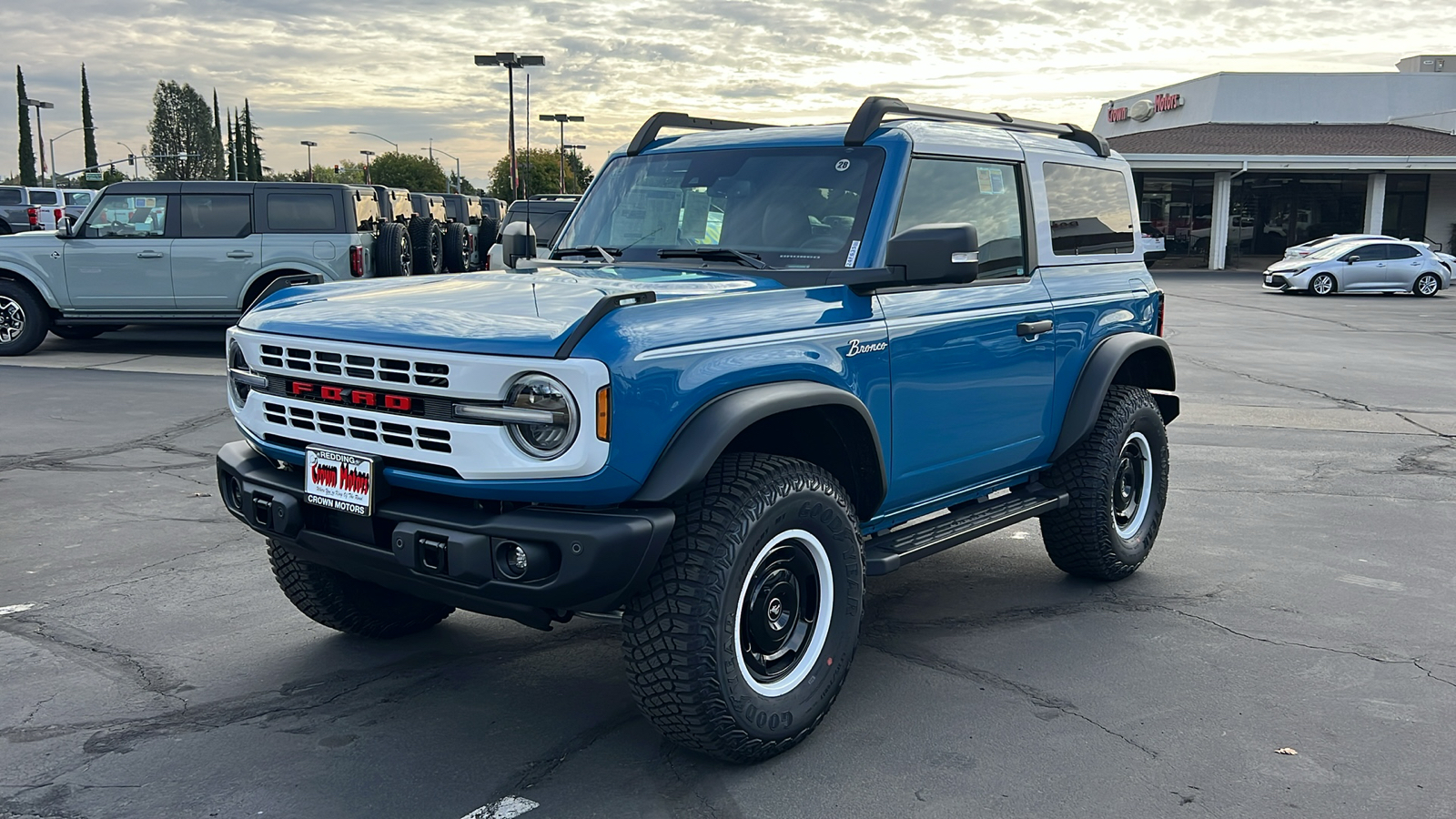 2024 Ford Bronco Heritage Limited Edition 1