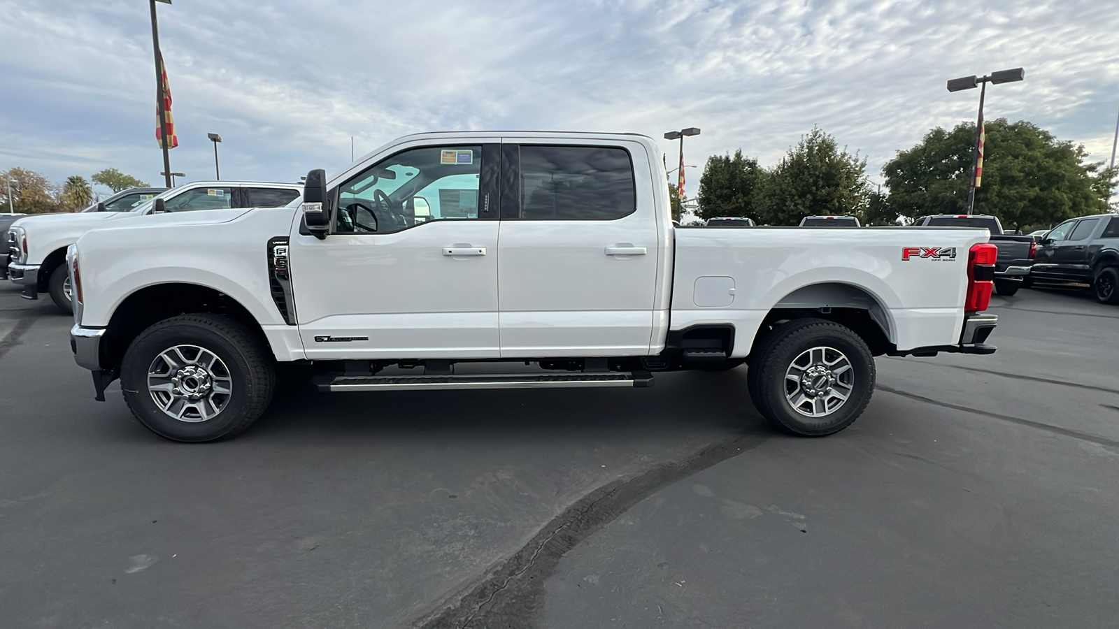 2024 Ford Super Duty F-250 SRW XL 8