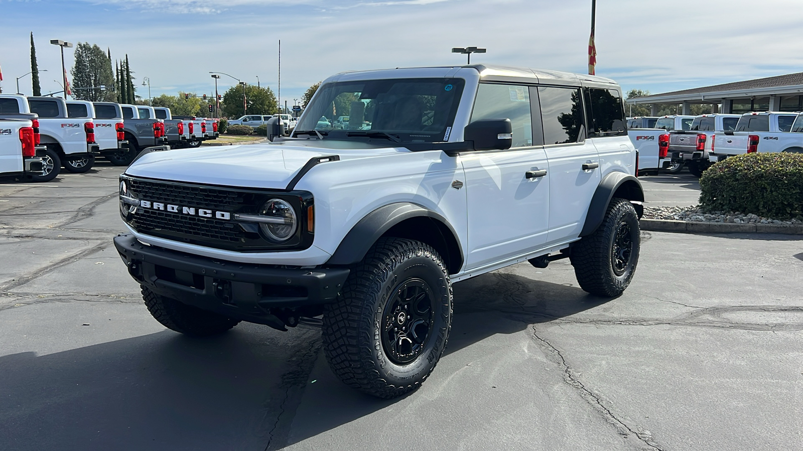 2024 Ford Bronco Wildtrak 1