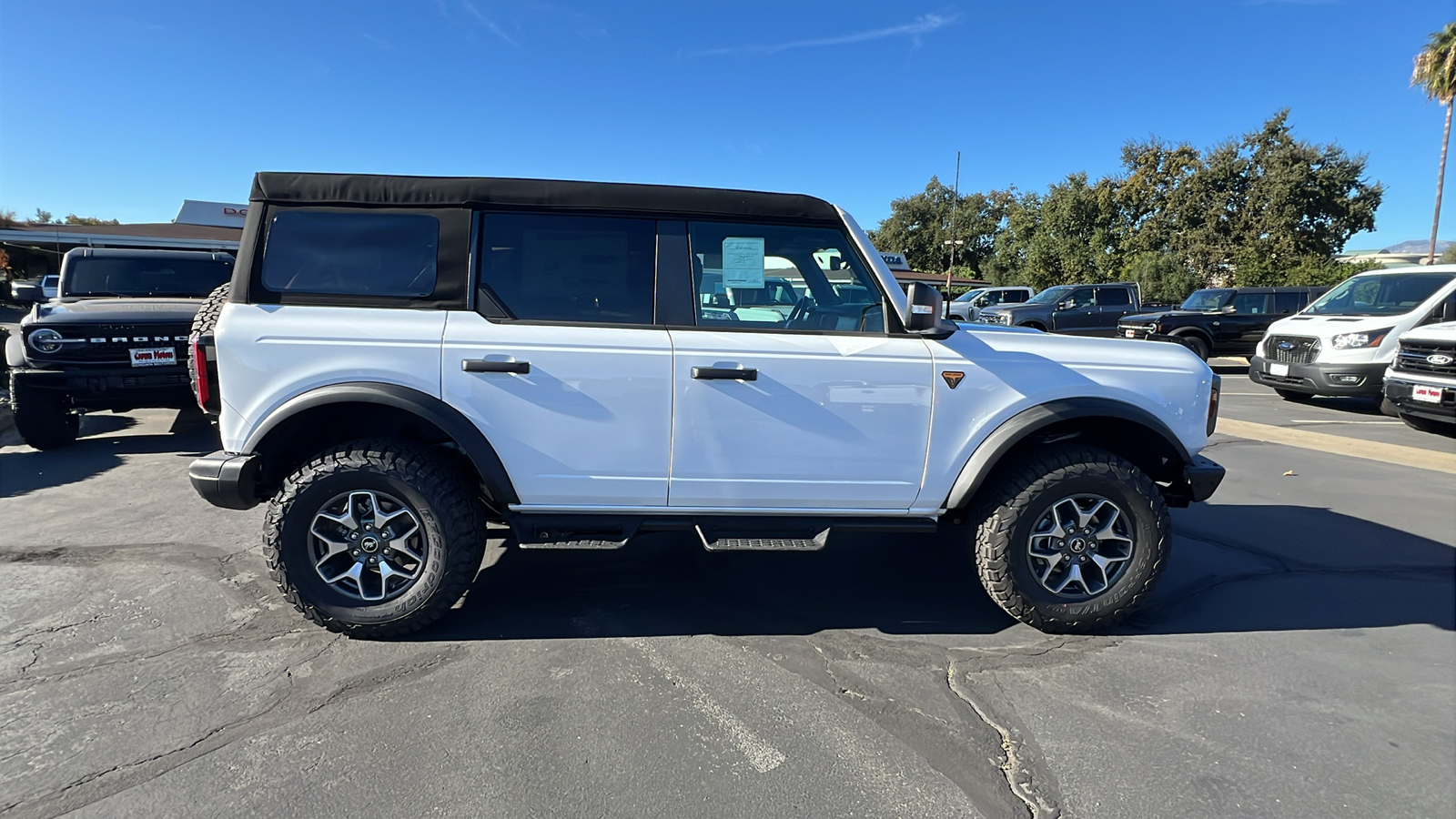 2024 Ford Bronco Badlands 3