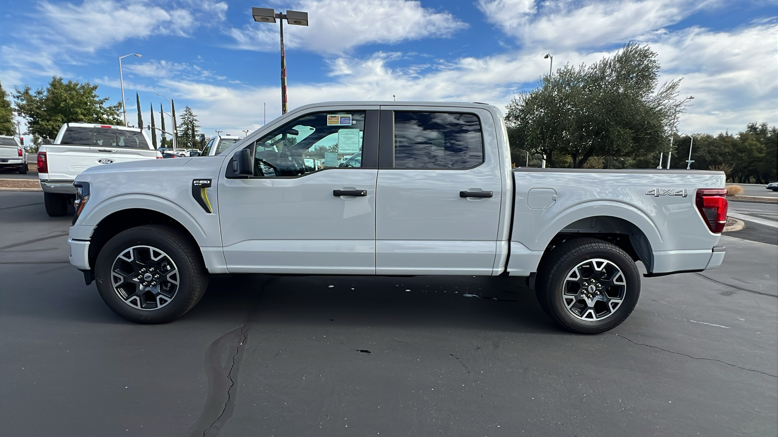 2024 Ford F-150 STX 8