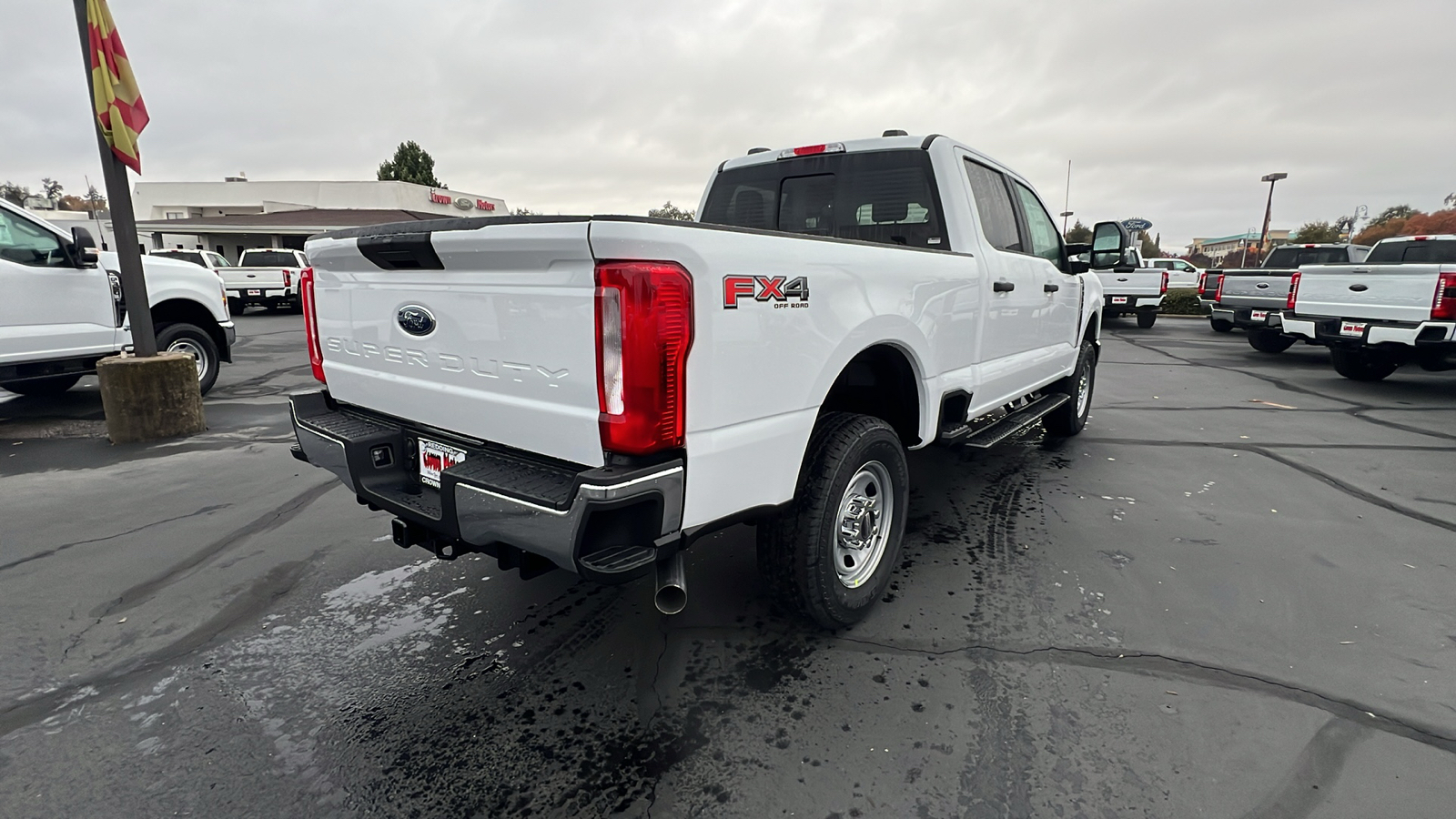 2024 Ford Super Duty F-350 SRW XL 4