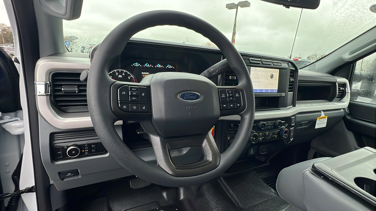 2024 Ford Super Duty F-350 SRW XL 24