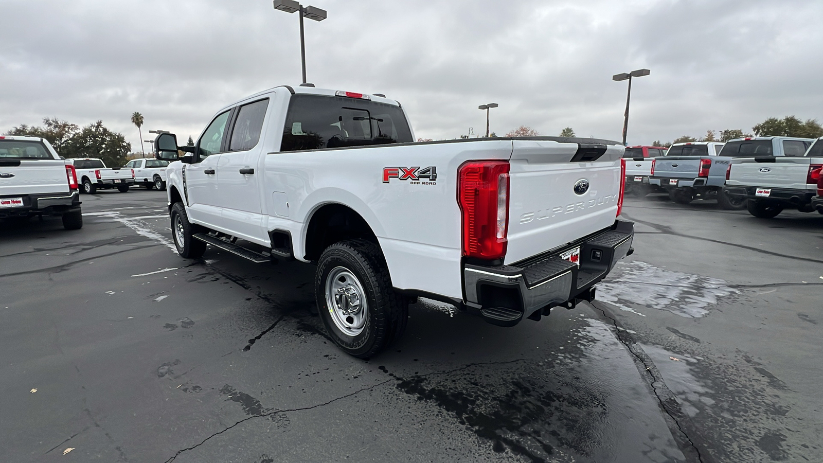 2024 Ford Super Duty F-350 SRW XL 7