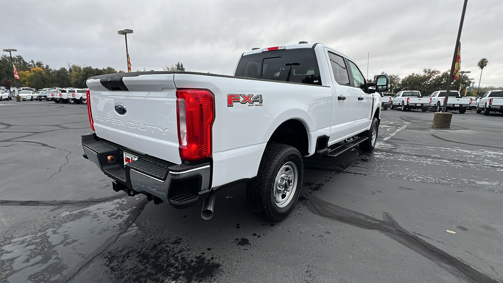 2024 Ford Super Duty F-350 SRW XL 4