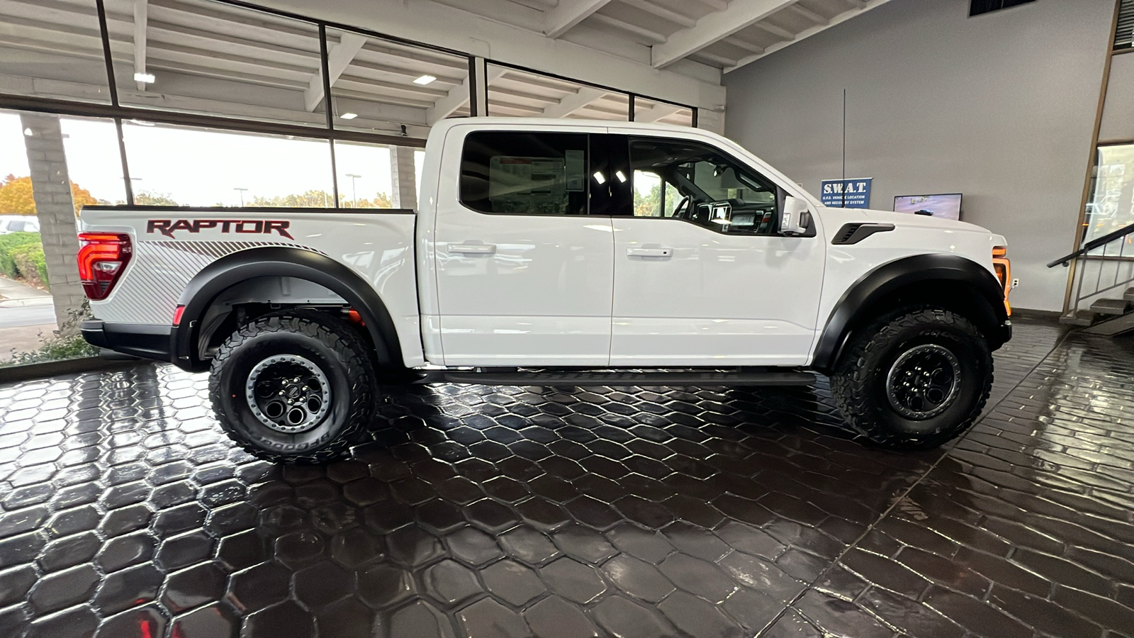 2024 Ford F-150 Raptor 3