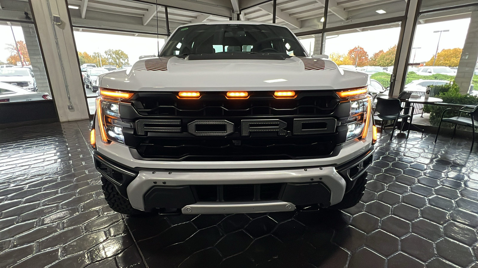 2024 Ford F-150 Raptor 9