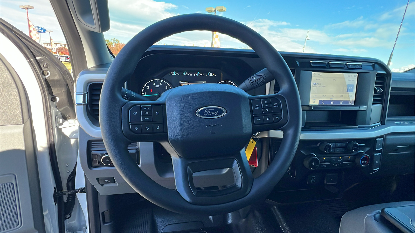 2024 Ford Super Duty F-350 SRW XL 27