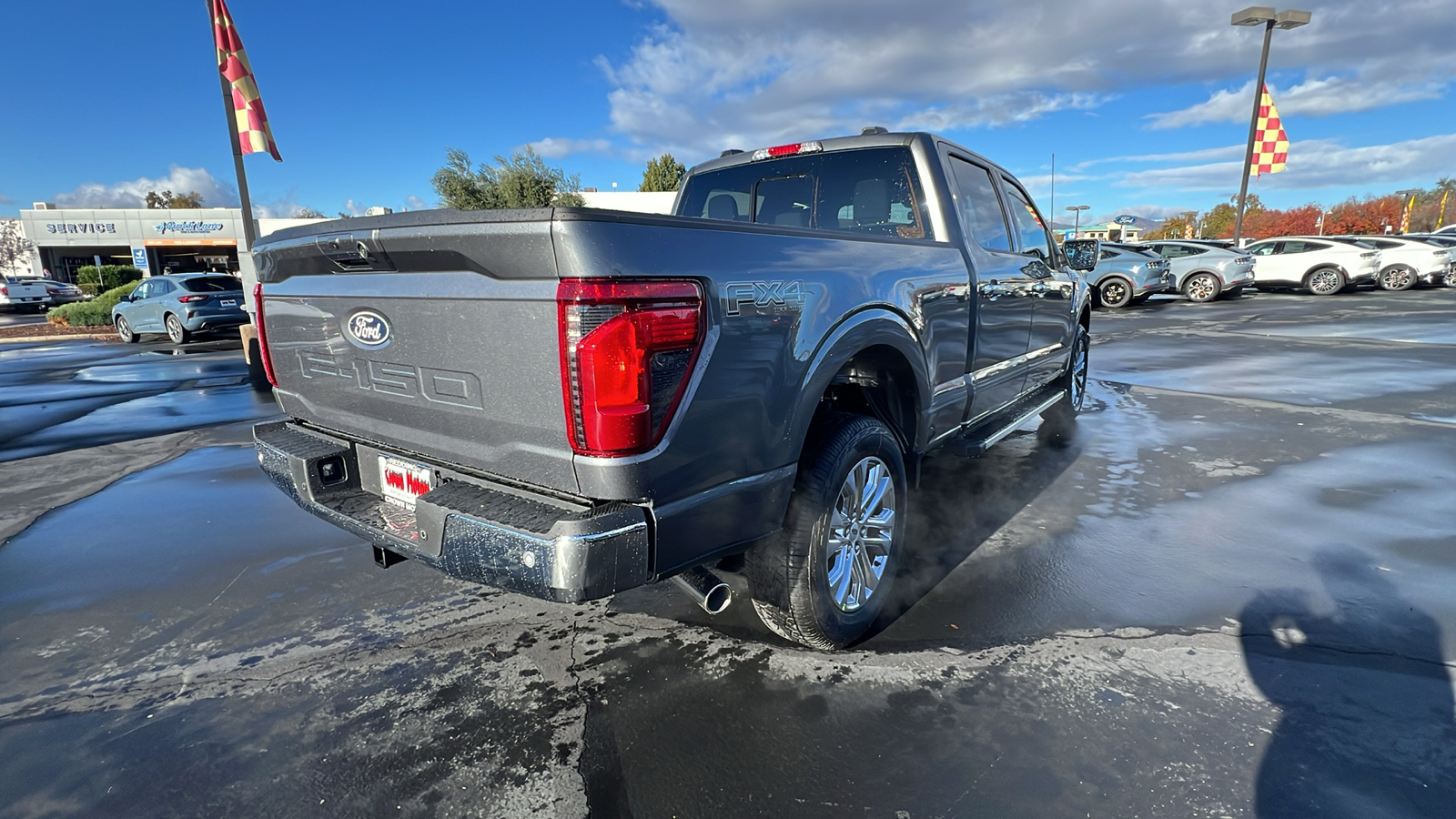 2024 Ford F-150 XLT 4