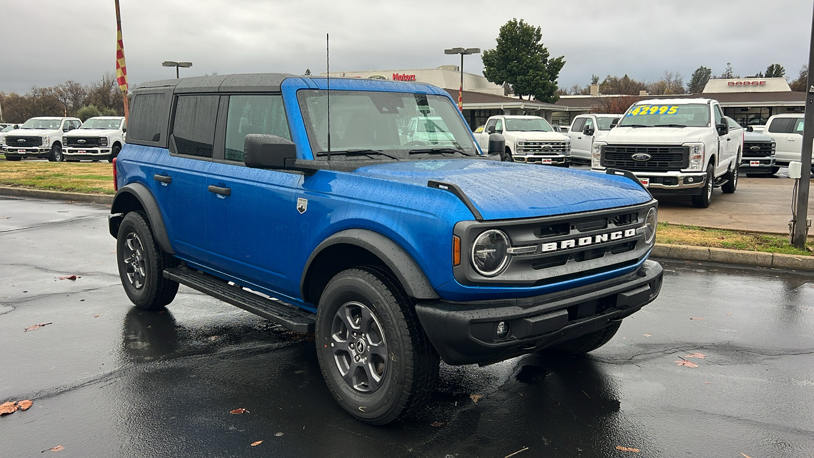 2024 Ford Bronco Big Bend 2