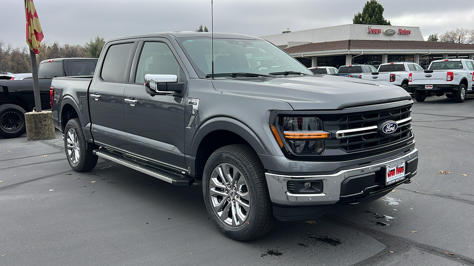 2024 Ford F-150 XLT 2