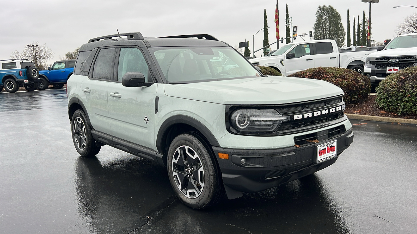 2024 Ford Bronco Sport Outer Banks 2