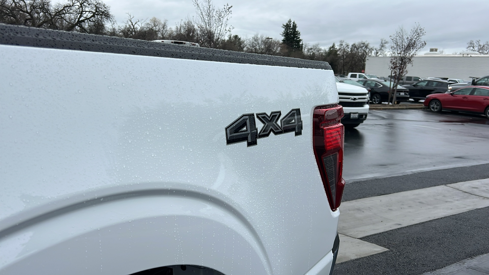 2024 Ford F-150 XLT 13