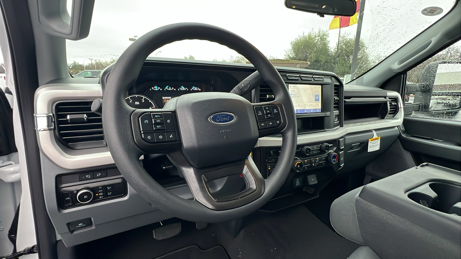 2024 Ford Super Duty F-250 SRW XL 24