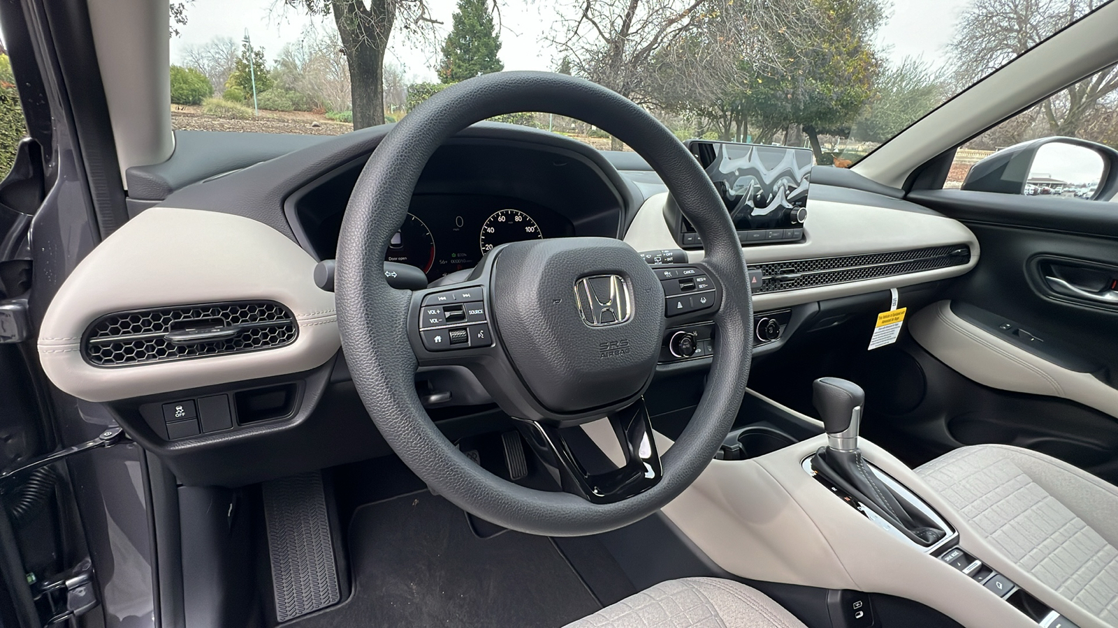 2024 Honda HR-V LX 24