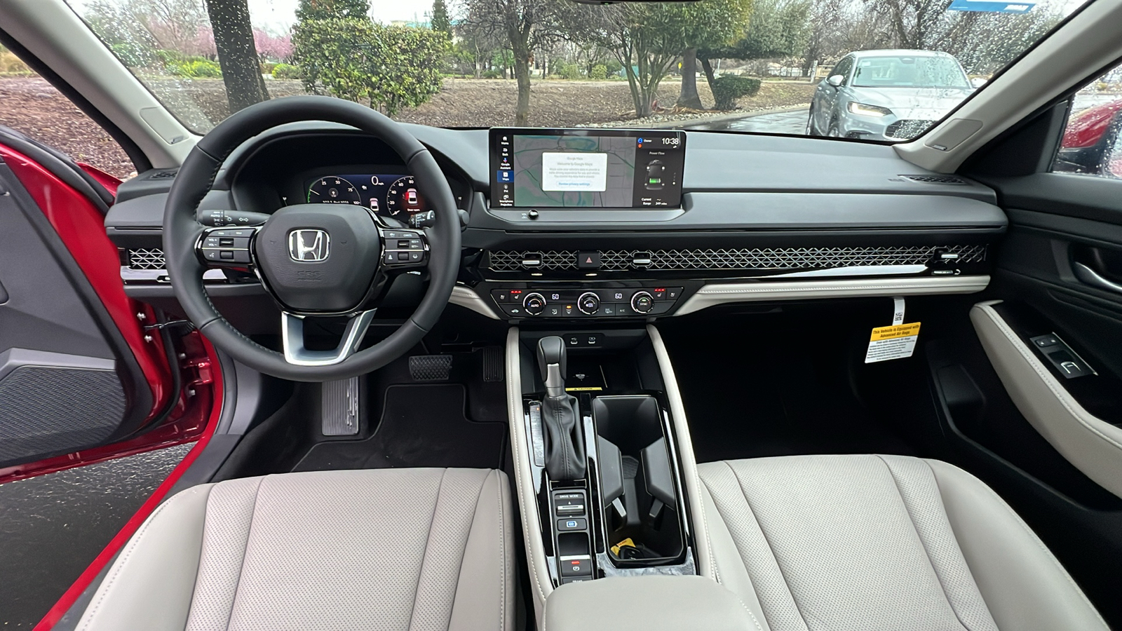 2024 Honda Accord Hybrid Touring 17