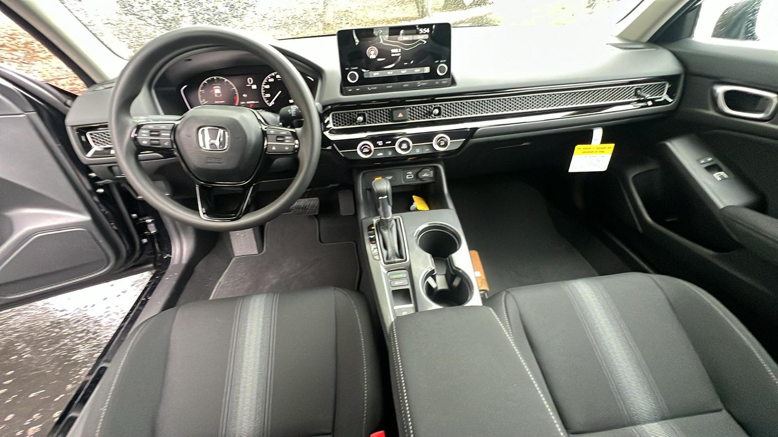 2024 Honda Civic Hatchback LX 17