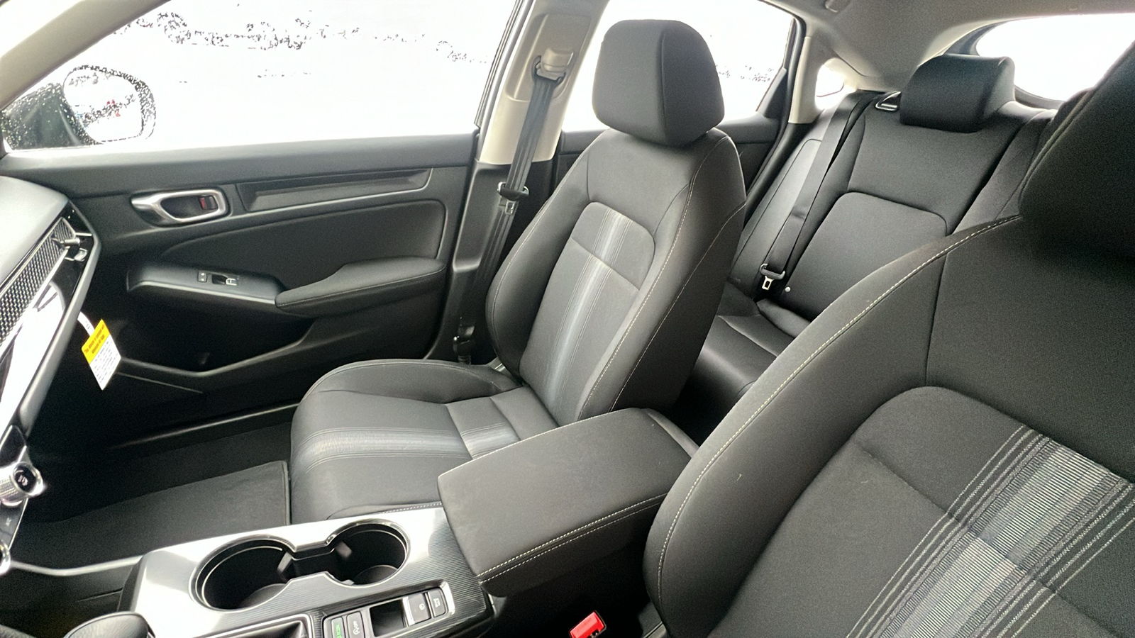 2024 Honda Civic Hatchback LX 23