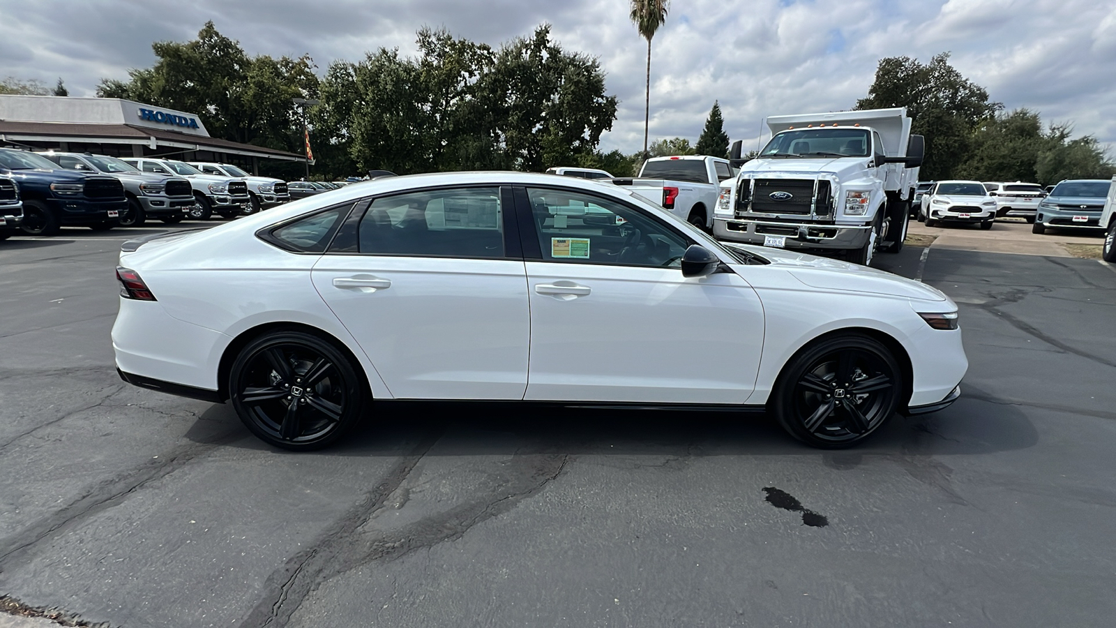 2024 Honda Accord Hybrid Sport-L 3