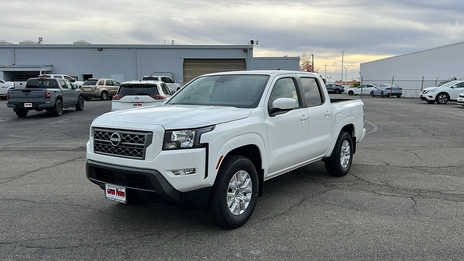 2024 Nissan Frontier SV 1