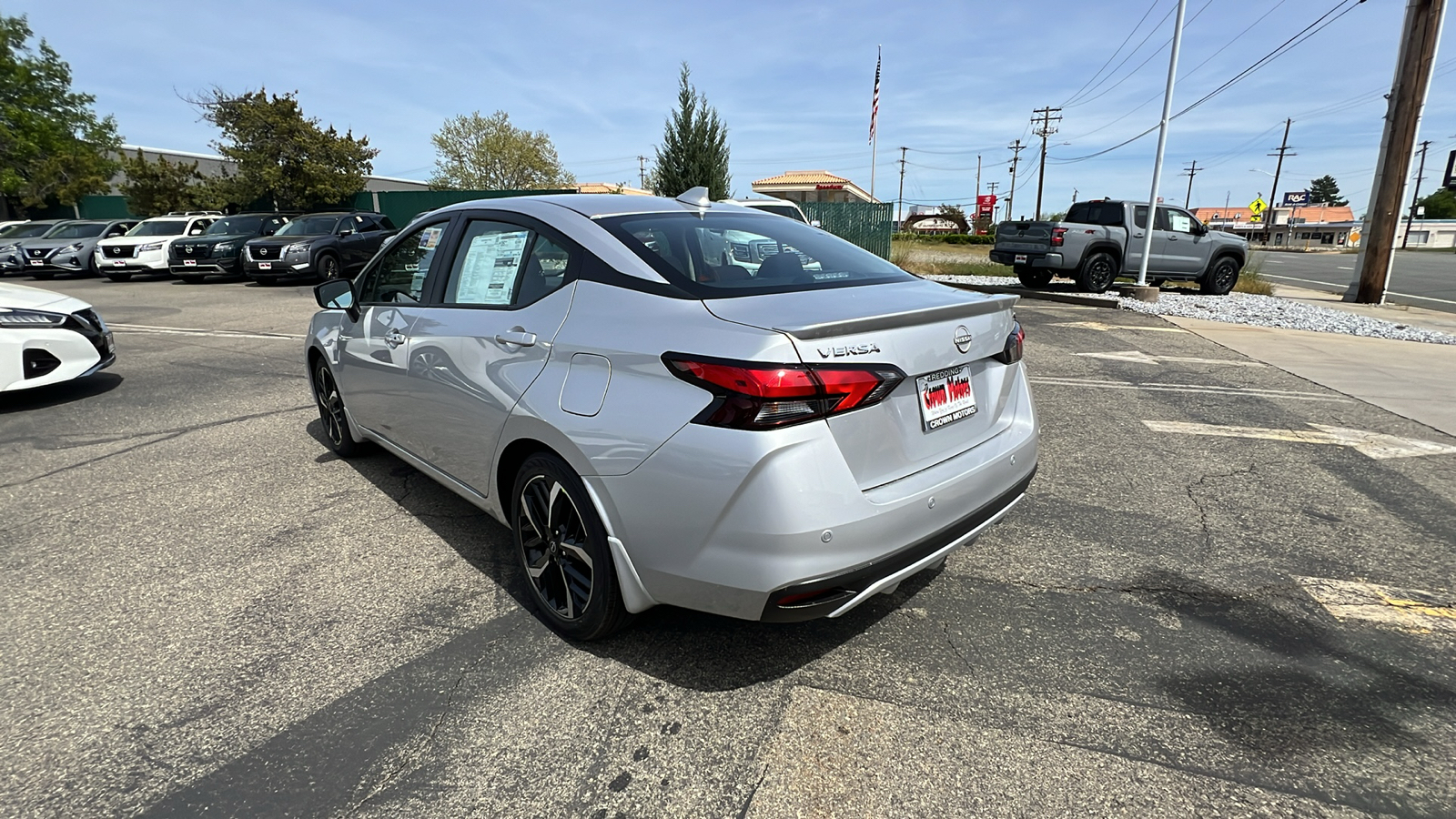 2024 Nissan Versa SR 7