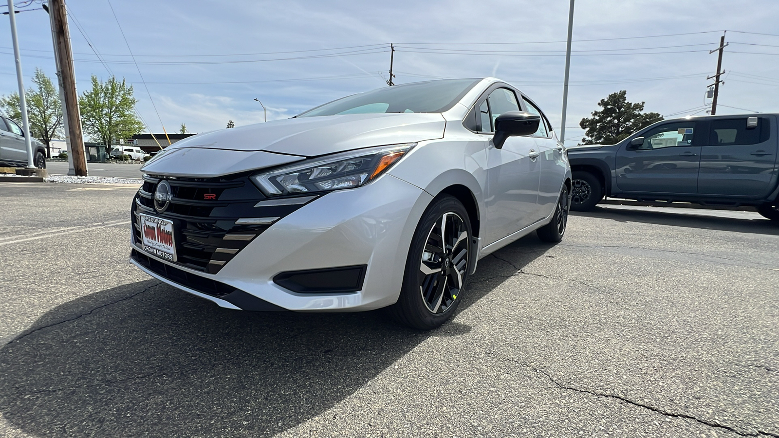 2024 Nissan Versa SR 10