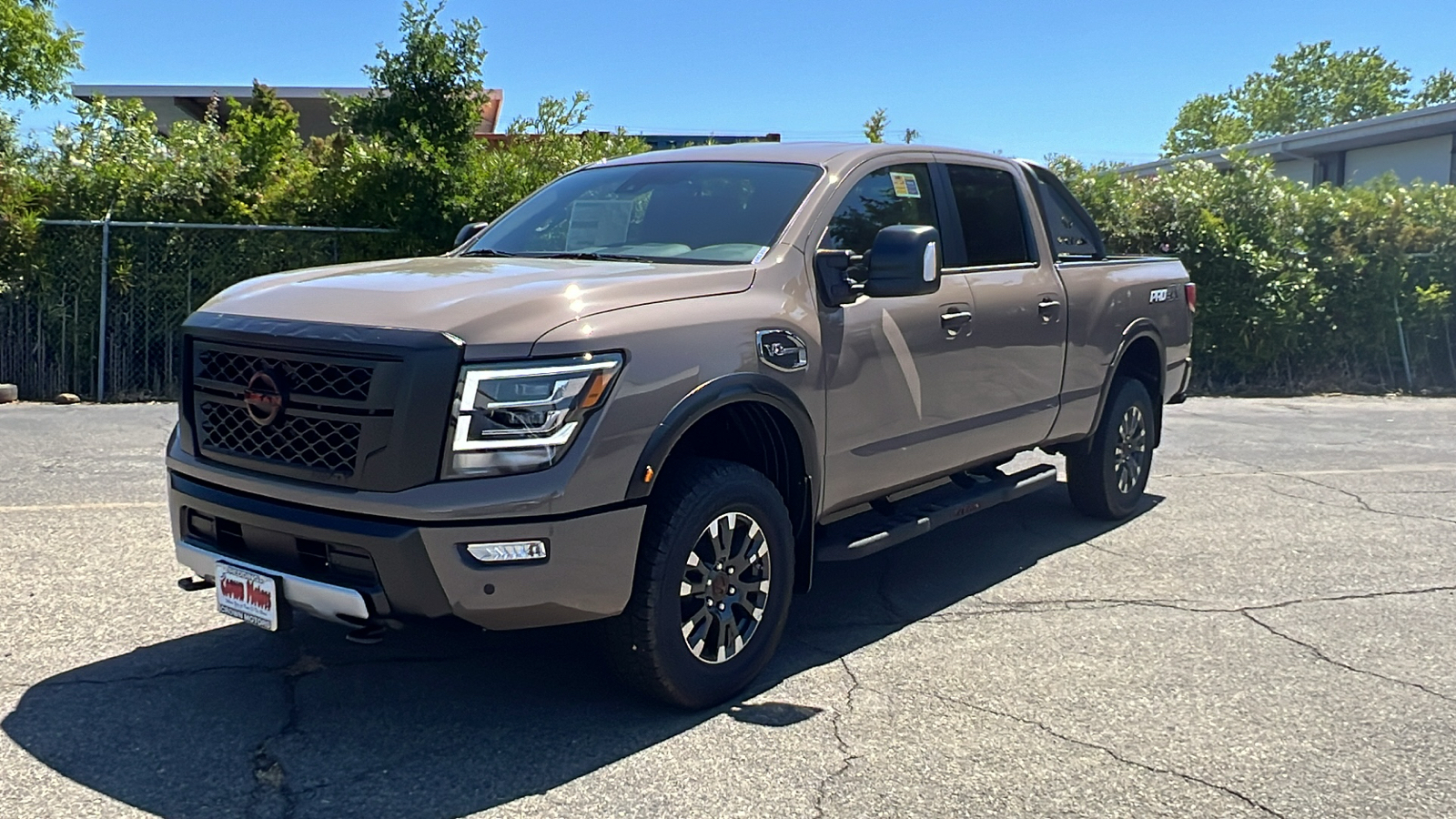 2024 Nissan Titan XD PRO-4X 1