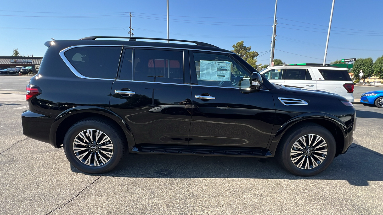 2024 Nissan Armada SL 3