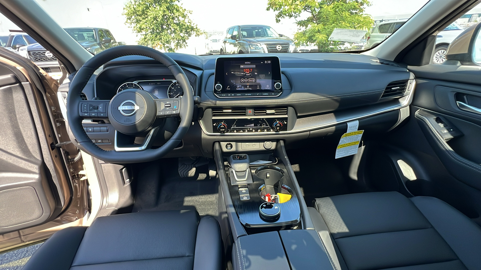 2024 Nissan Rogue SV 17