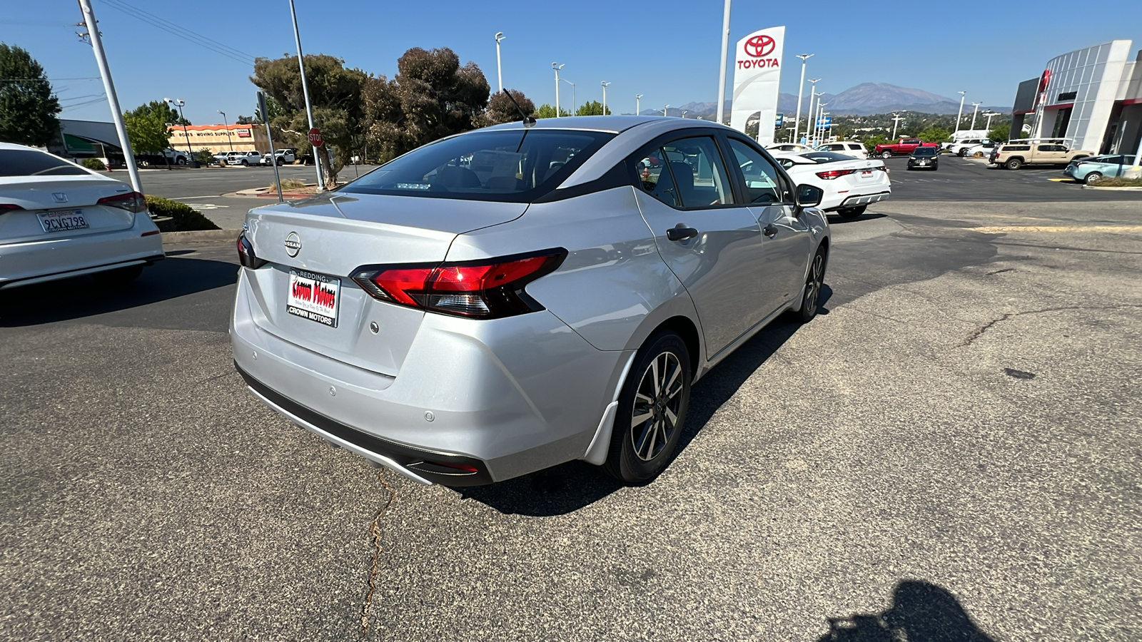 2024 Nissan Versa S 4