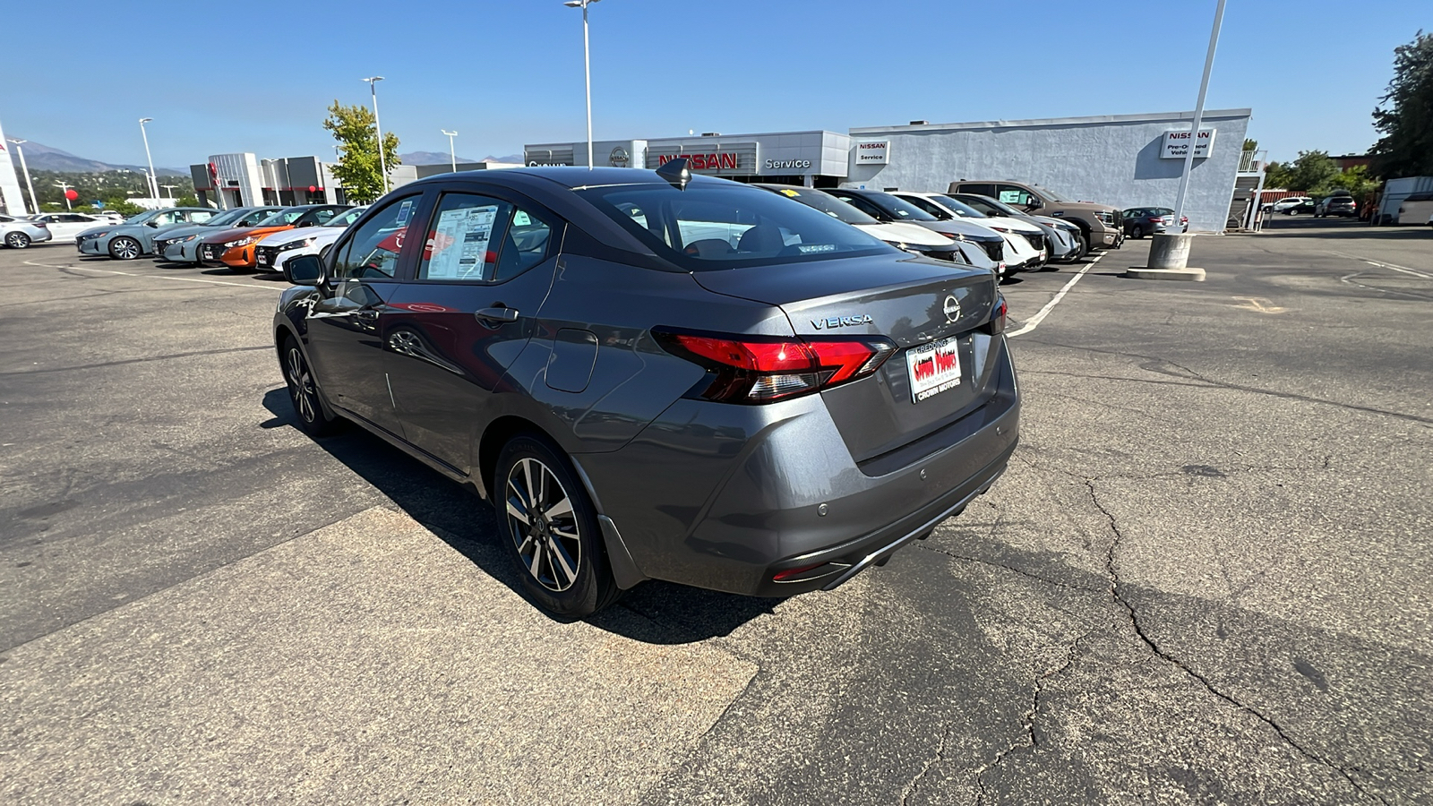 2024 Nissan Versa SV 7