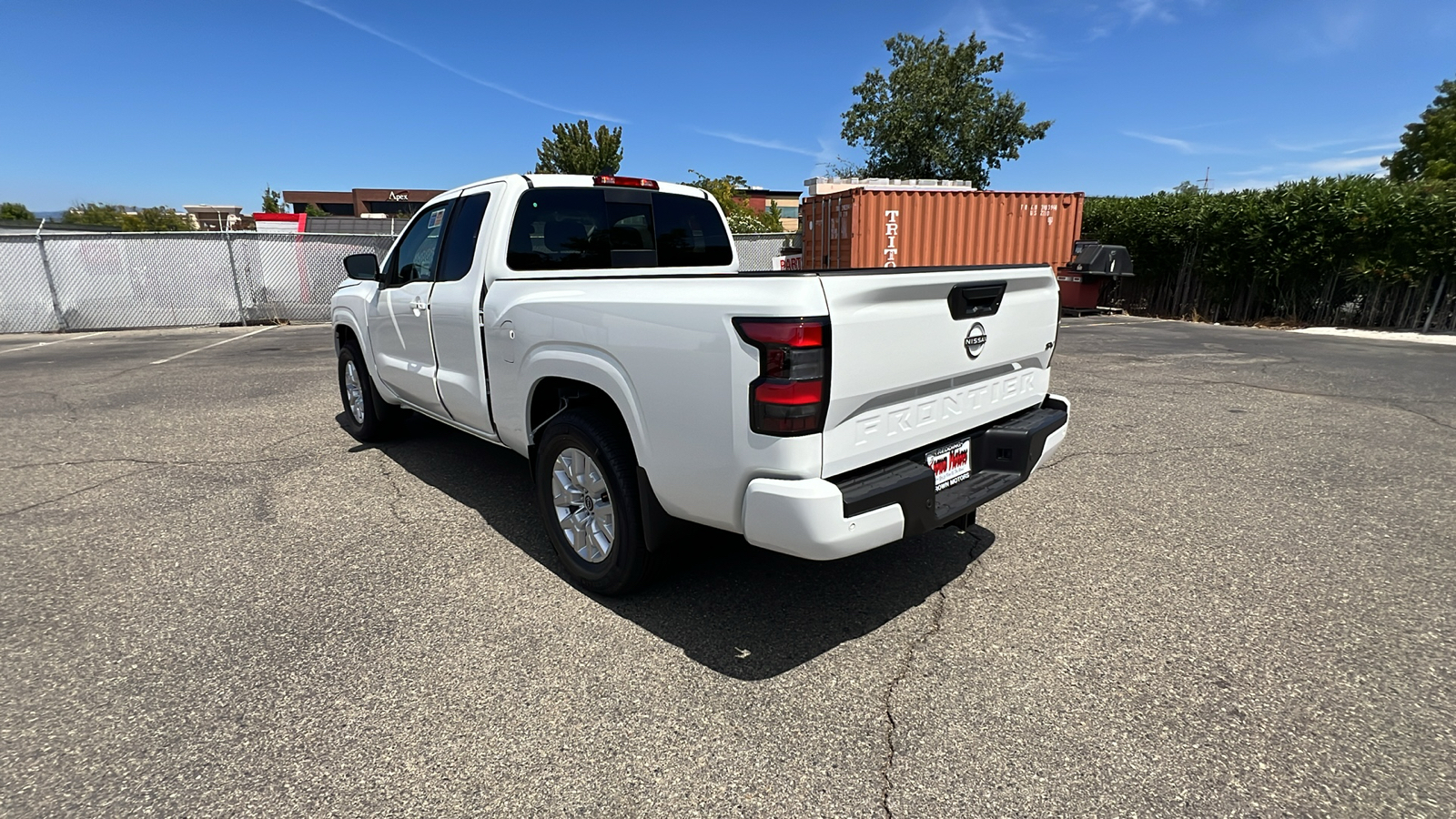 2024 Nissan Frontier SV 7