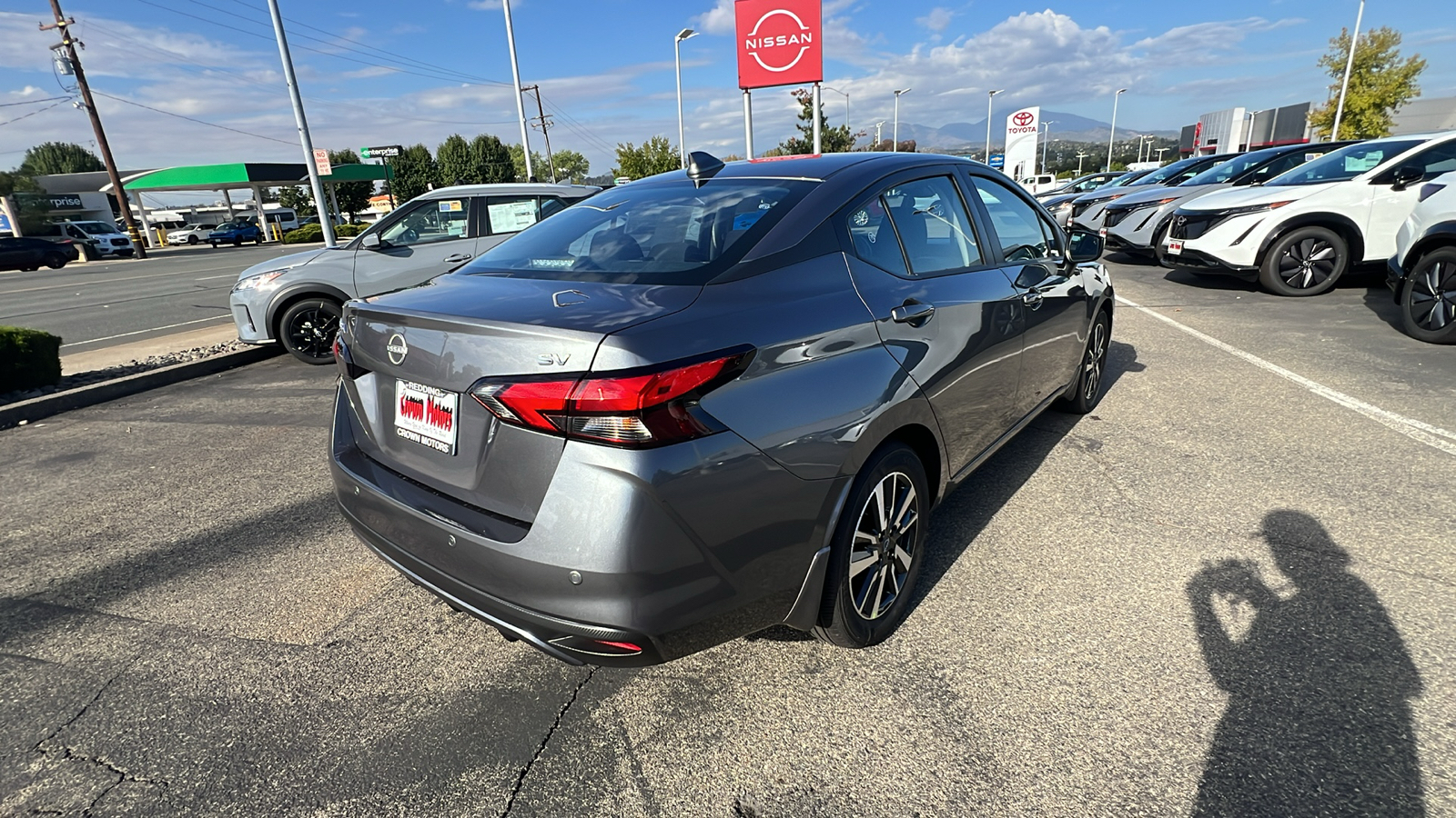 2024 Nissan Versa SV 4