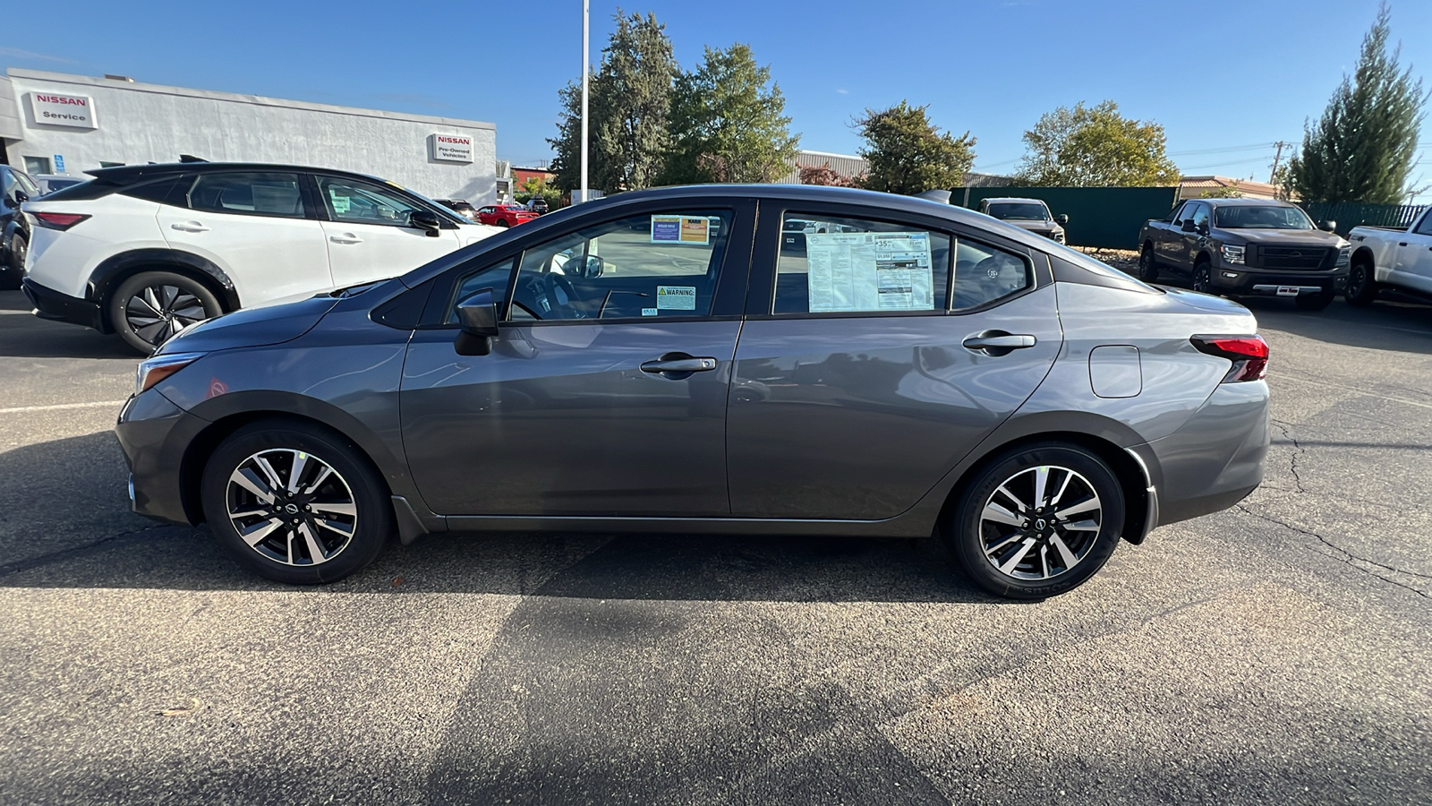 2024 Nissan Versa SV 8