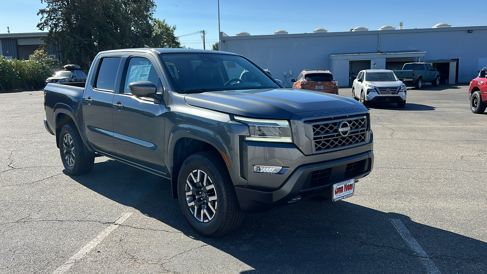 2024 Nissan Frontier SL 2