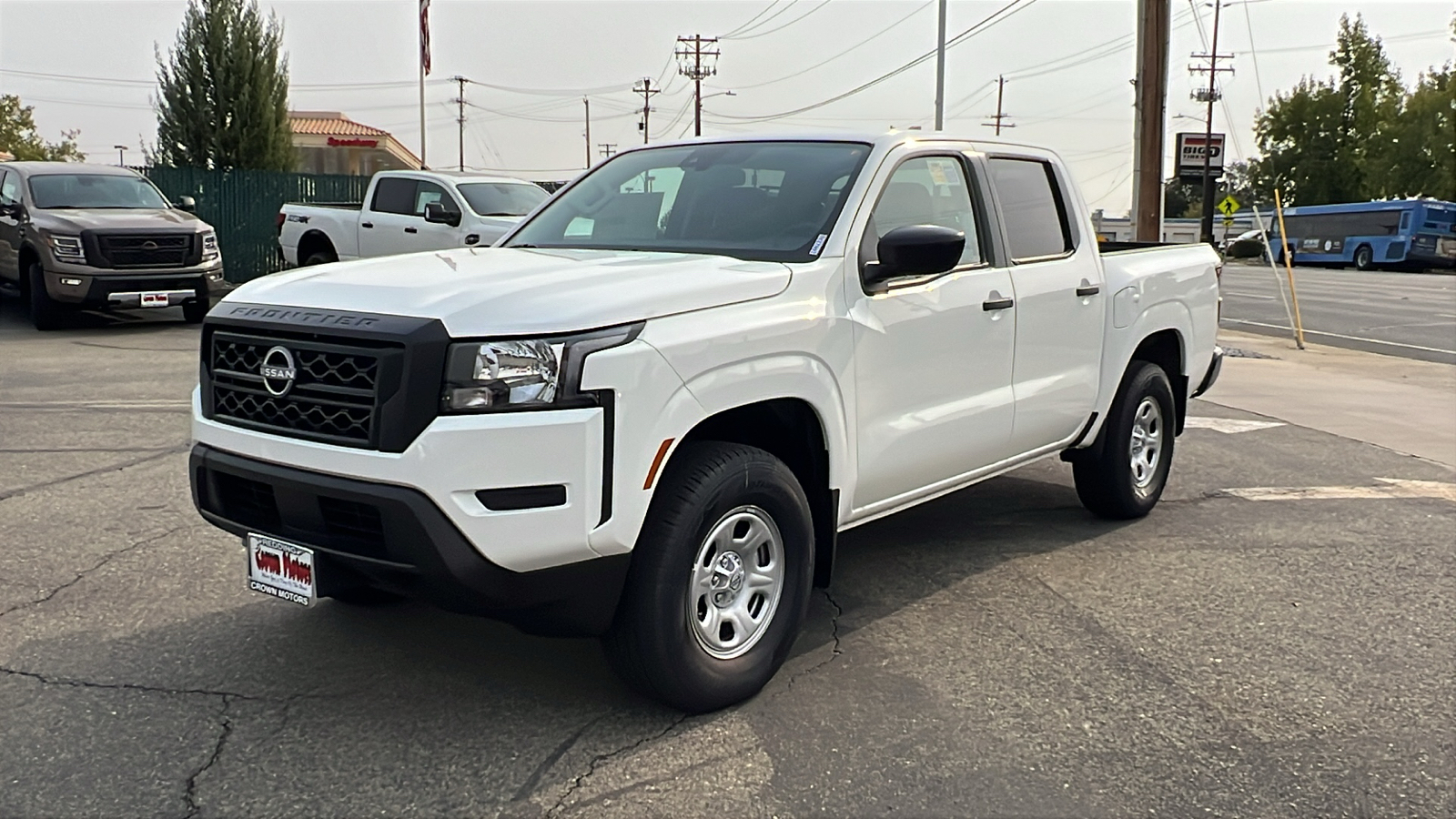 2024 Nissan Frontier S 1