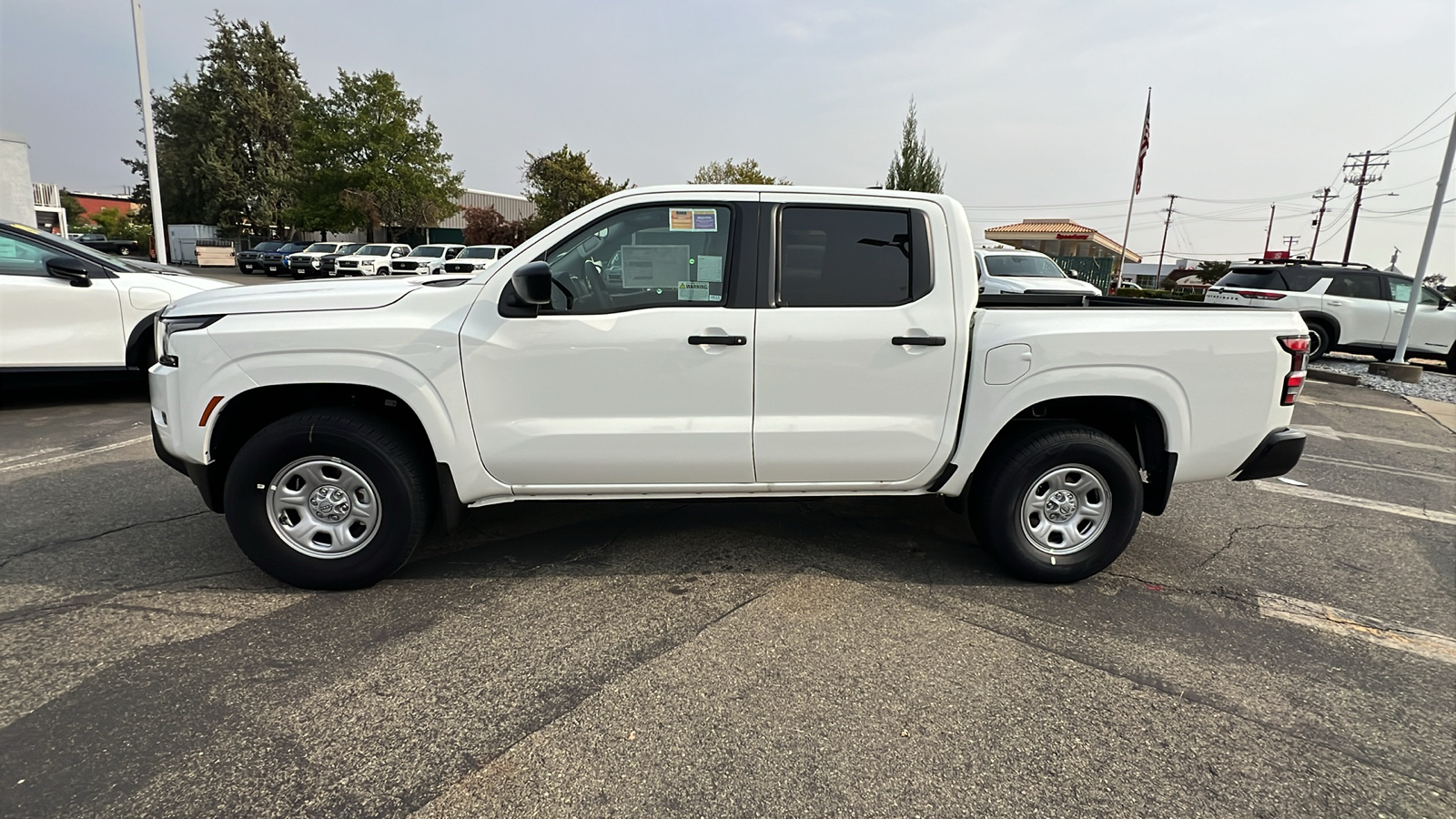 2024 Nissan Frontier S 8