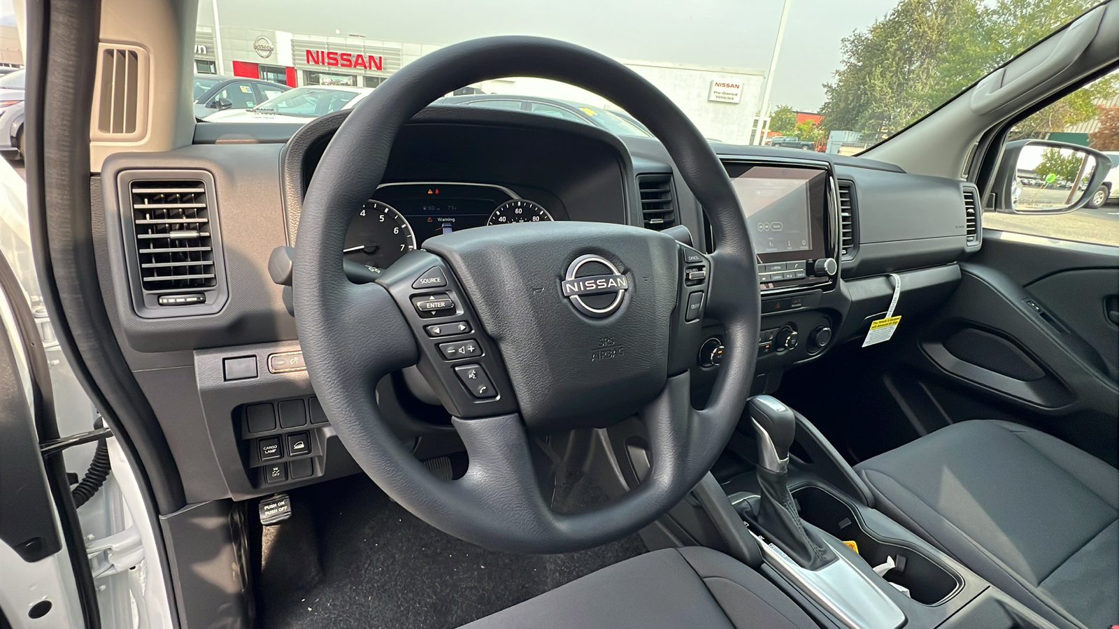 2024 Nissan Frontier S 23