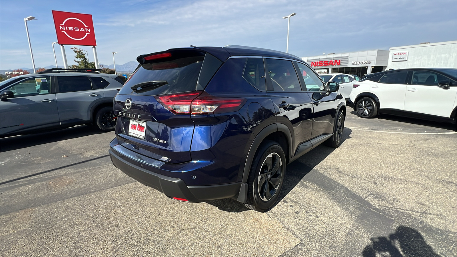 2024 Nissan Rogue SV 4