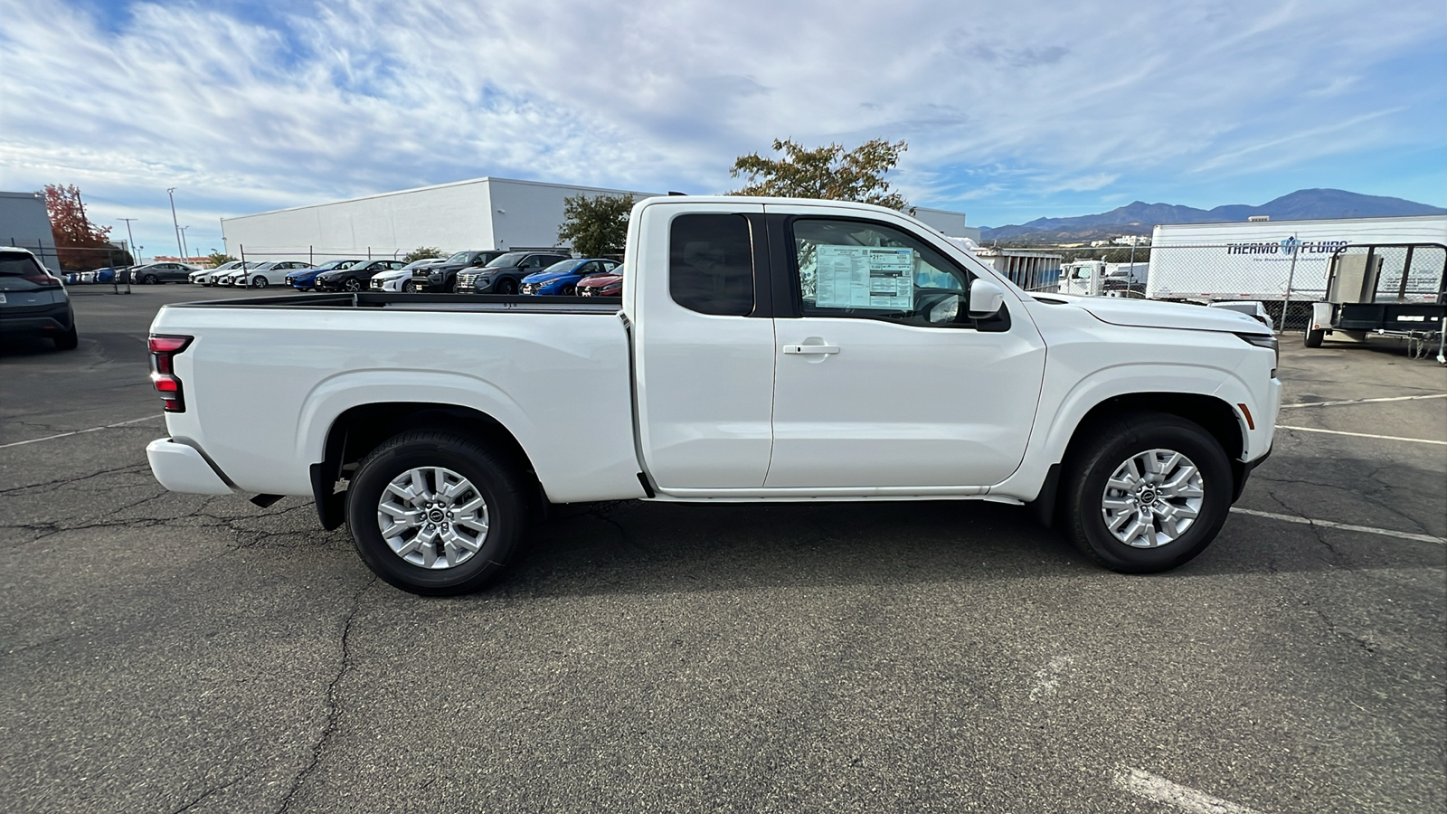 2024 Nissan Frontier SV 3