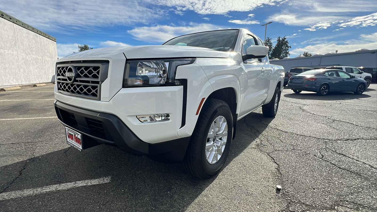 2024 Nissan Frontier SV 10