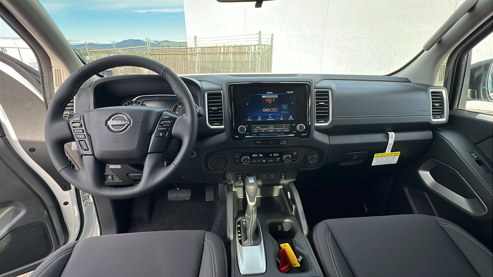 2024 Nissan Frontier SV 15