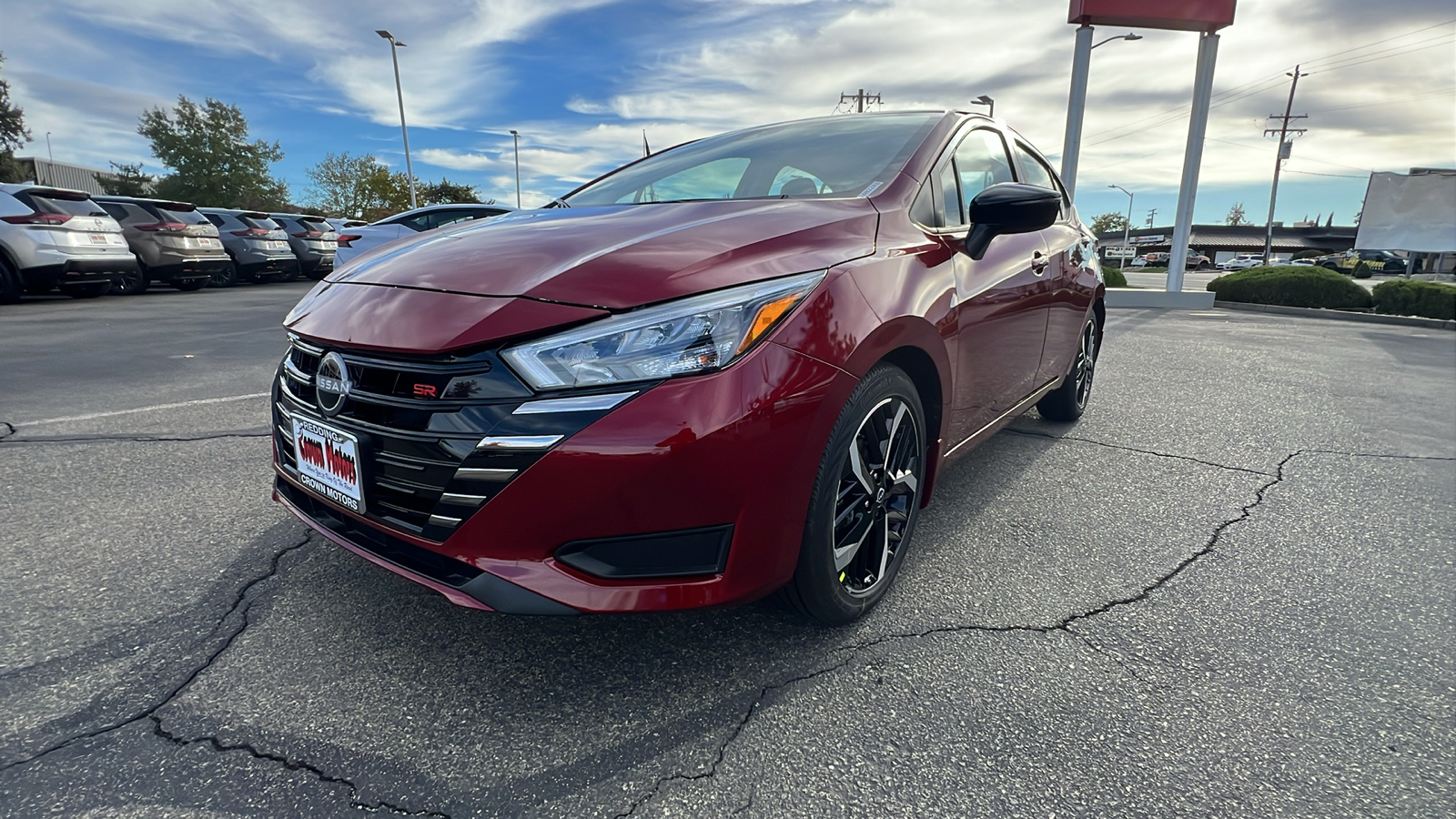 2024 Nissan Versa SR 10